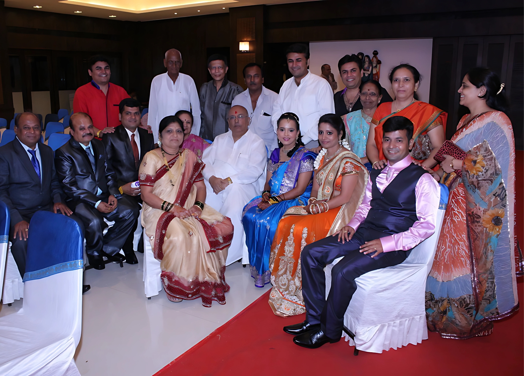 Dinesh-Choksi-Performing-Kanyadan-Ritual